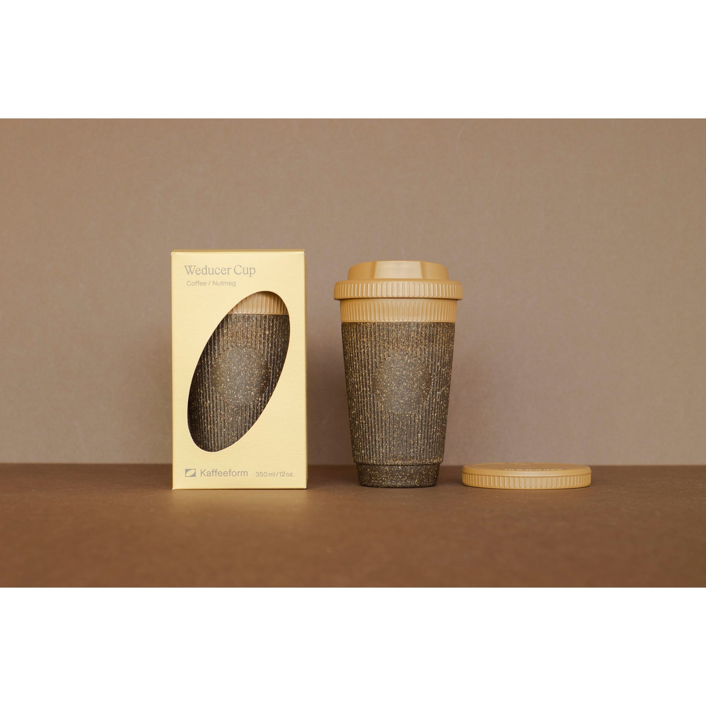 Reusable cup made of coffee grounds Weducer